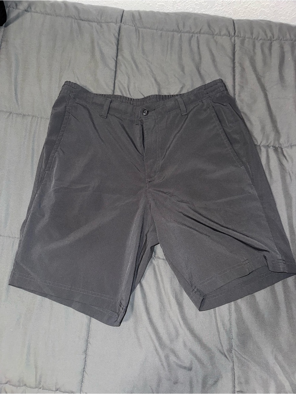 PGA Tour Men's Charcoal Flat-Front Performance Shorts